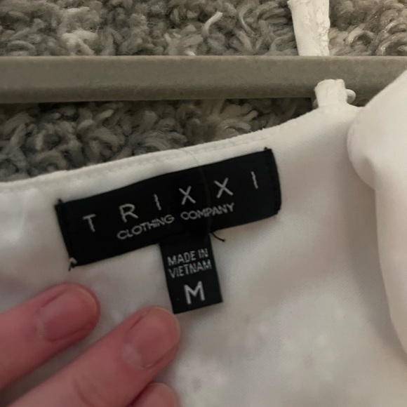 Trixxi White Floral Eyelet Dress - Picture 6 of 6